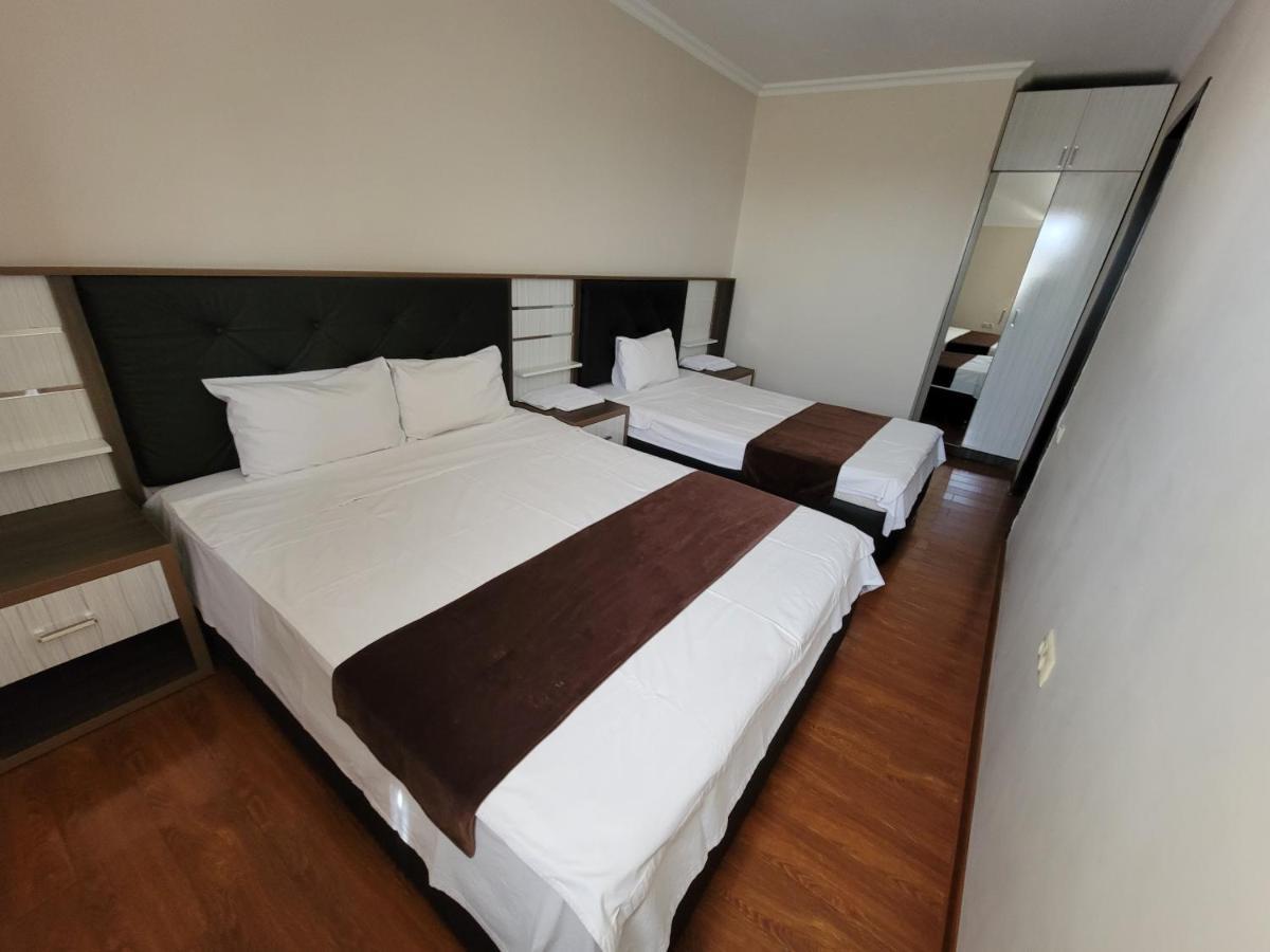 Apartments Residence Batumi Bagian luar foto