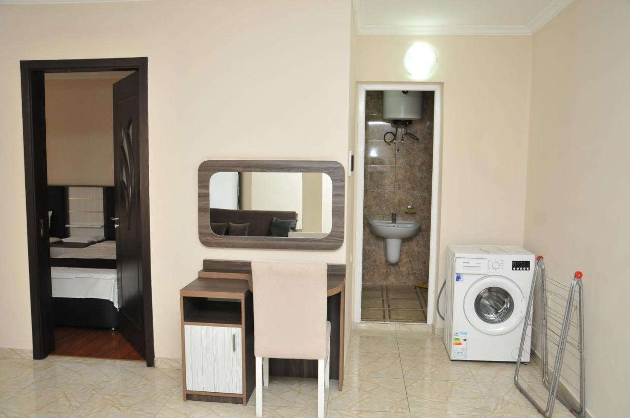 Apartments Residence Batumi Bagian luar foto