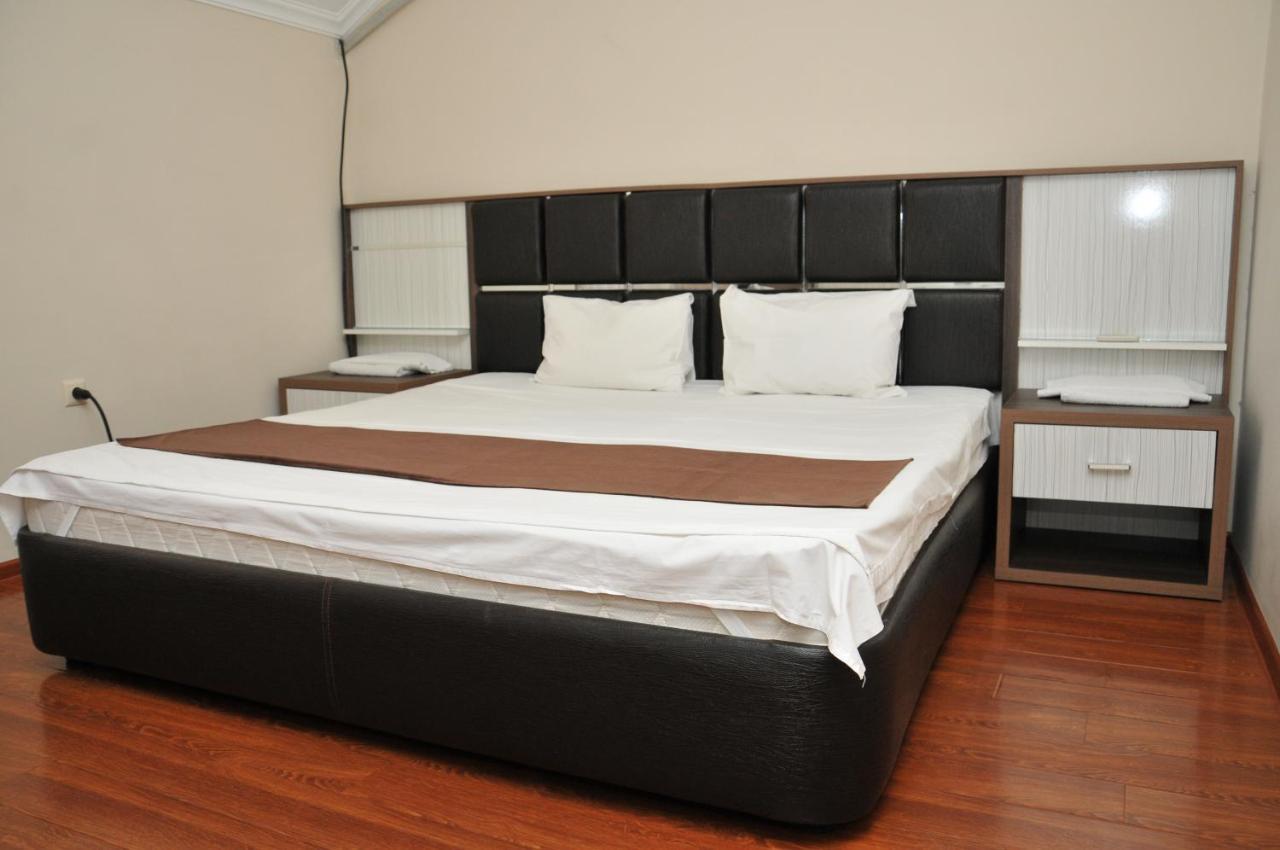 Apartments Residence Batumi Bagian luar foto